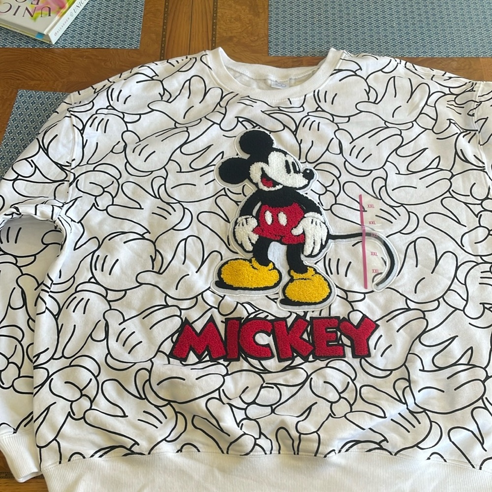 Disney Mickey 100 years sweater - Picture 1 of 4